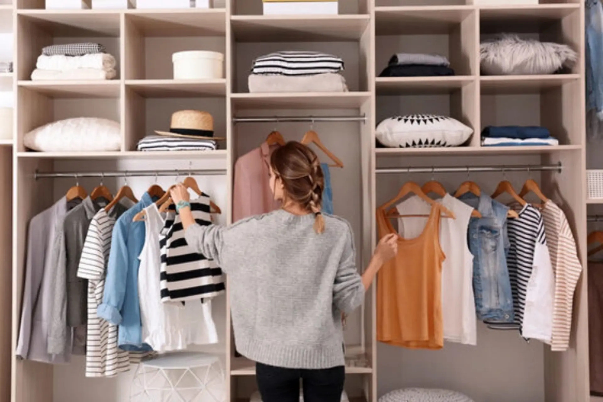 Vì sao cần gấp quần áo đúng cách?