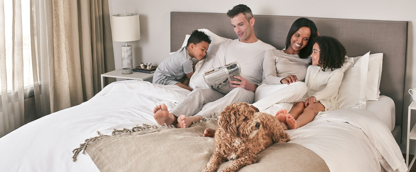  Hướng dẫn chọn mua giường 4 người đúng, chuẩn, phù hợp với mọi nhu cầu