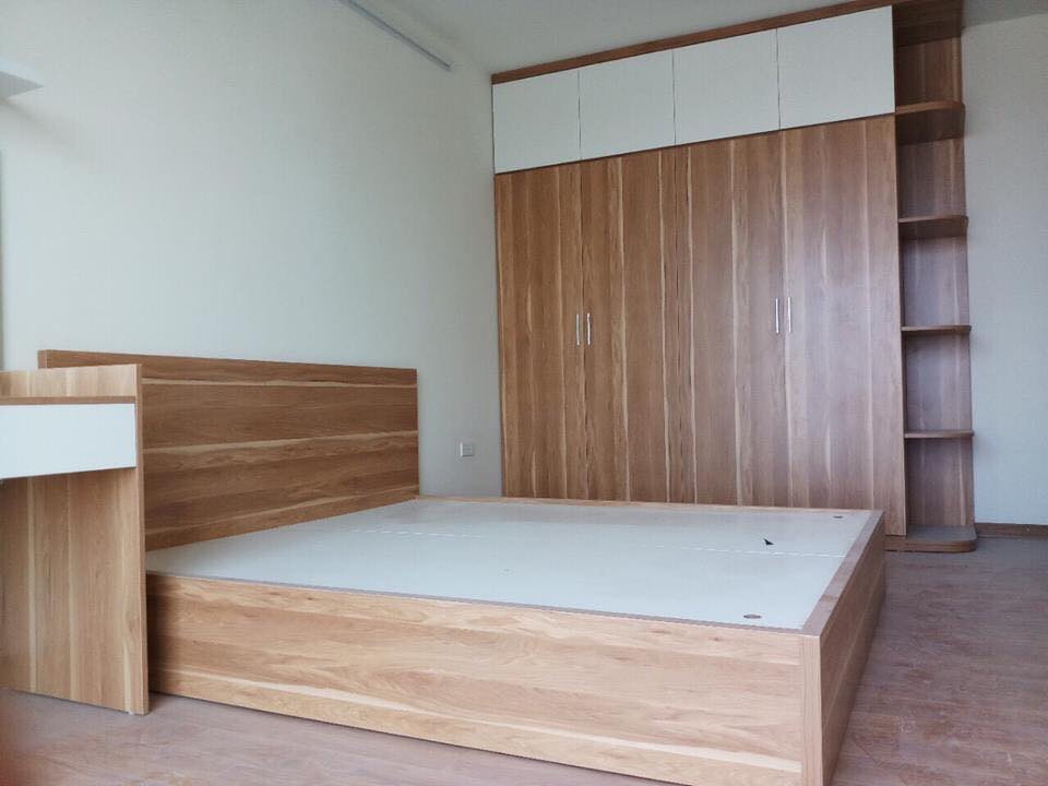 Kiểm tra kỹ mối nối, cạnh viền và lớp phủ