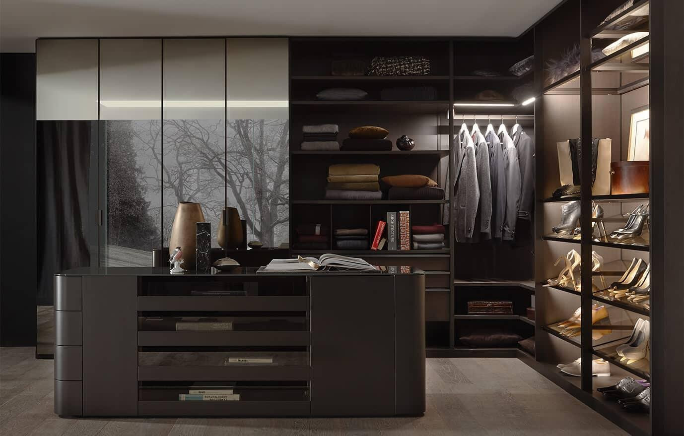 Phòng thay đồ dạng Walk-in Closet