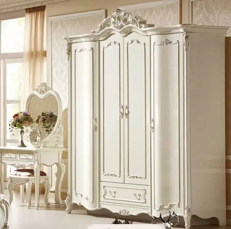 Điểm riêng của tủ tân cổ điển 4 cánh trong bố cục đối xứng